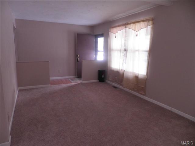 10 N Lang Dr, O'fallon, MO 63366 photo 4