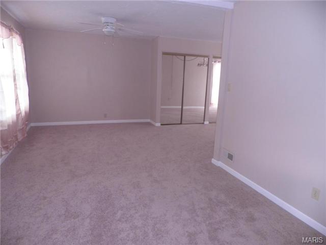 10 N Lang Dr, O'fallon, MO 63366 photo 2