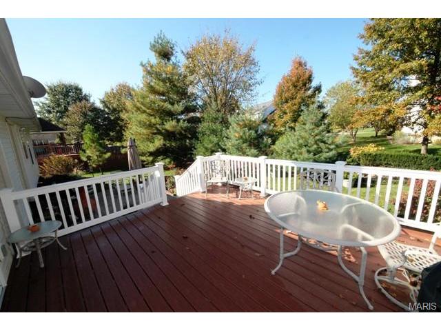 2821 Sparrow, O'fallon, MO 63368 photo 29