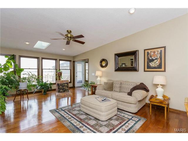 1478 Koch Rd, O'fallon, MO 63366 photo 4