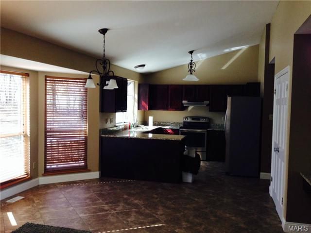 2409 Evergreen Frst, Wildwood, MO 63011 photo 13