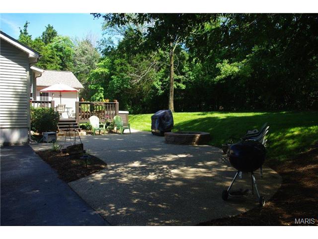 2409 Evergreen Frst, Wildwood, MO 63011 photo 4