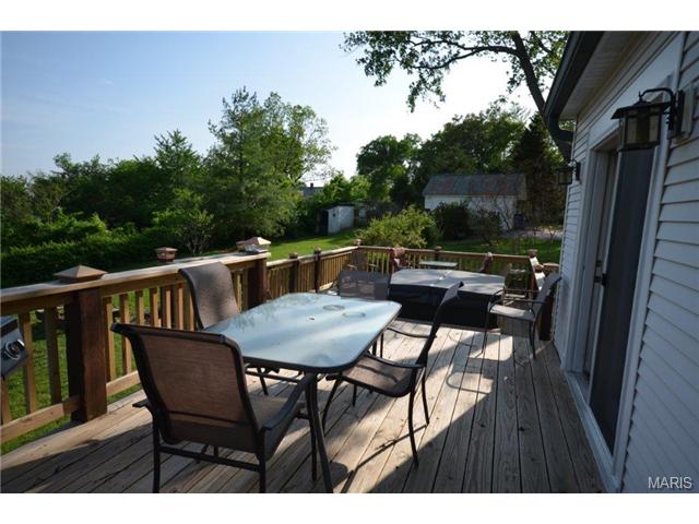 5376 Hackmann Rd, Augusta, MO 63332 photo 3