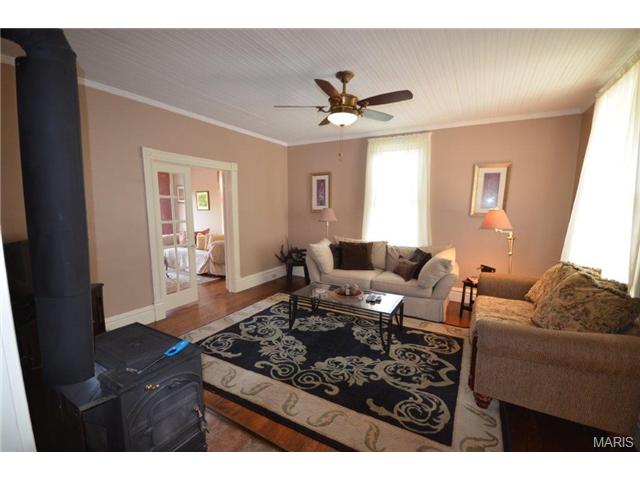 5376 Hackmann Rd, Augusta, MO 63332 photo 7