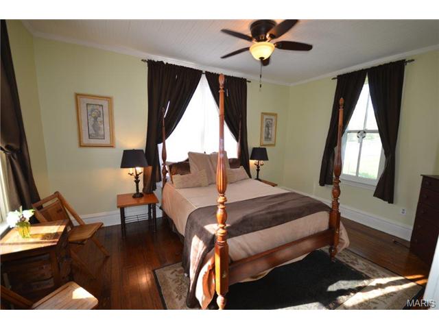 5376 Hackmann Rd, Augusta, MO 63332 photo 5