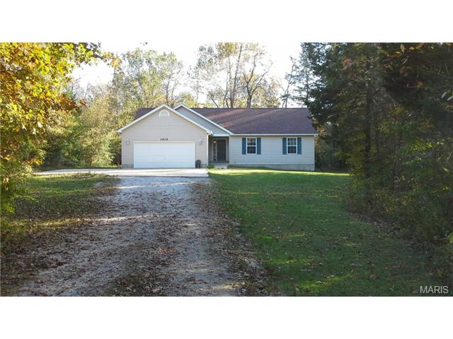 2829 English Rd, Pacific, MO 63069 photo 1