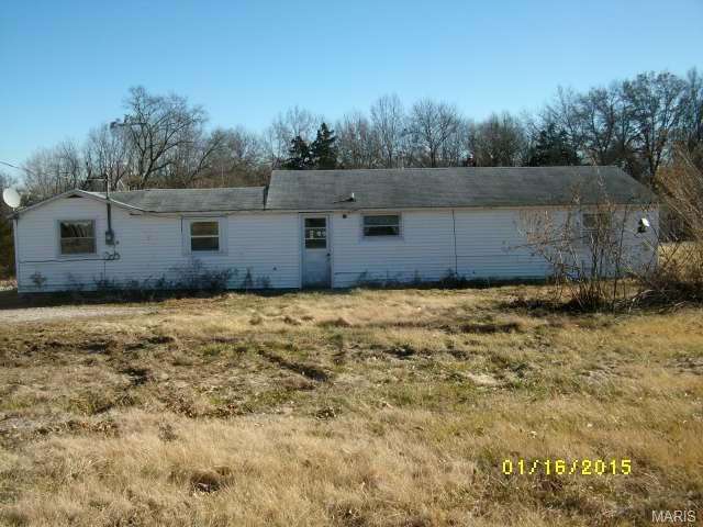 2239 Circle Dr, O'fallon, MO 63368 photo 2