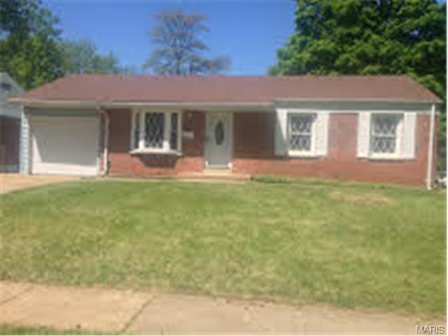3329 Cavan Dr, Saint Ann, MO 63074 photo 2