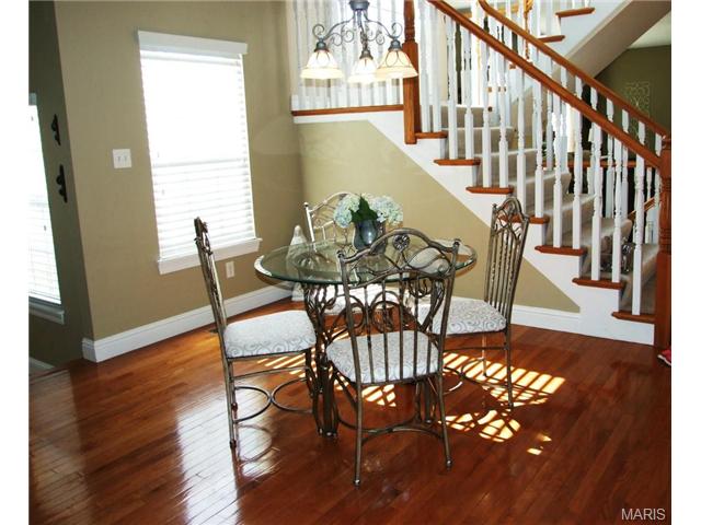 318 Lake Side View Ln, Saint Peters, MO 63376 photo 6