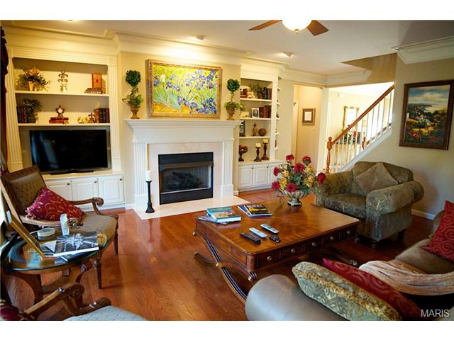 954 Sheffield Forest Ct, Ballwin, MO 63021 photo 6