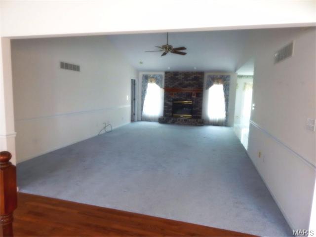 3065 Devilla Trl, Saint Charles, MO 63301 photo 9
