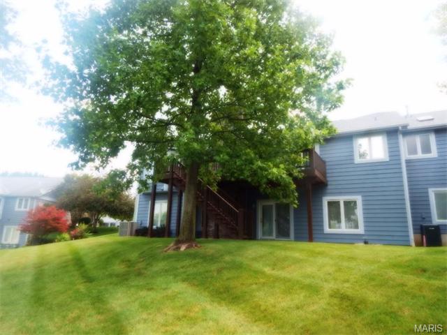3065 Devilla Trl, Saint Charles, MO 63301 photo 5