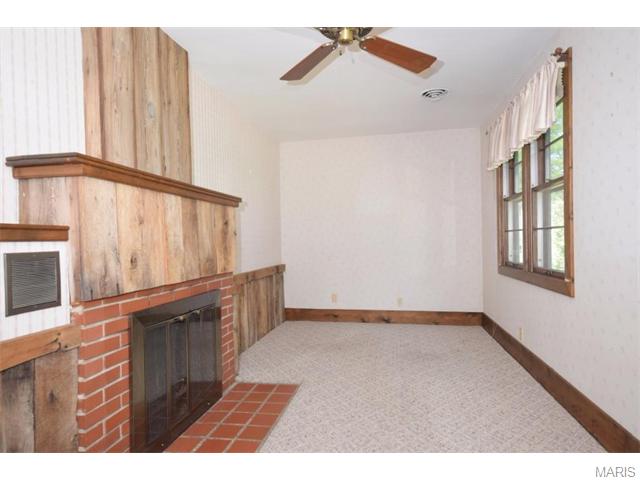 114 Ivy Ct, Ballwin, MO 63011 photo 9