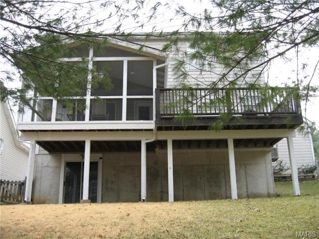 4618 Hickory Ridge View Ct, Eureka, MO 63025 photo 3