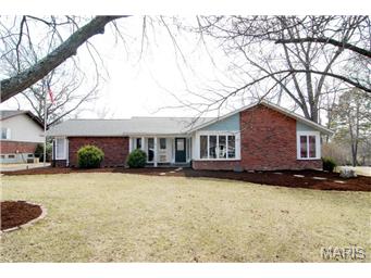478 Manorcrest, Ballwin, MO 63011 photo 1