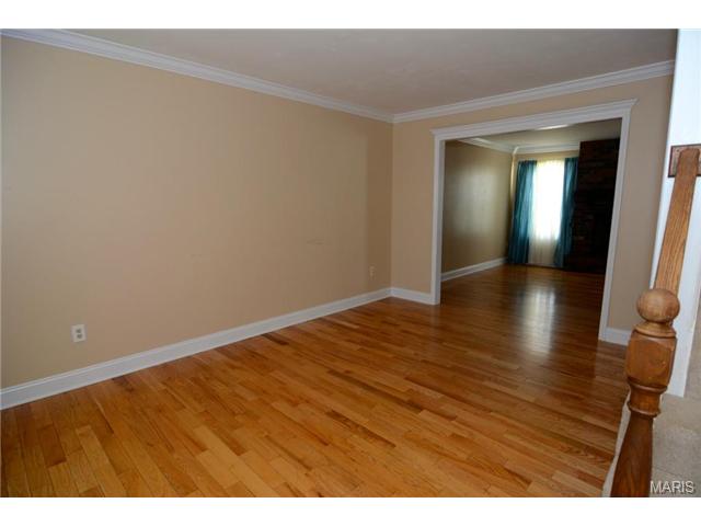 509 Oakton Rdg, Ballwin, MO 63021 photo 9