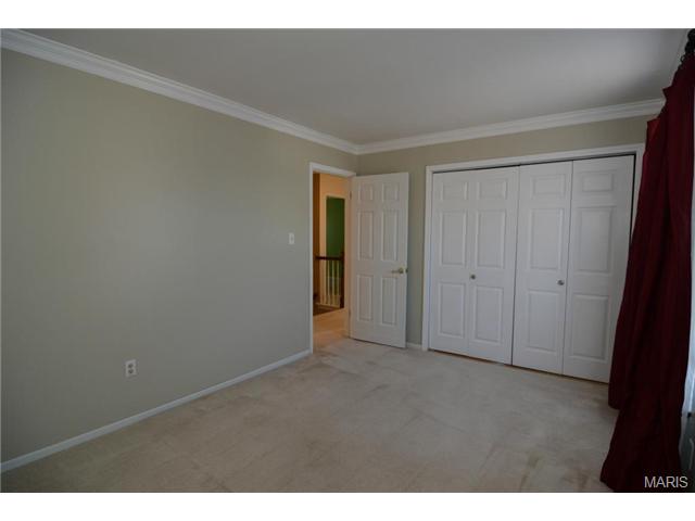 509 Oakton Rdg, Ballwin, MO 63021 photo 26