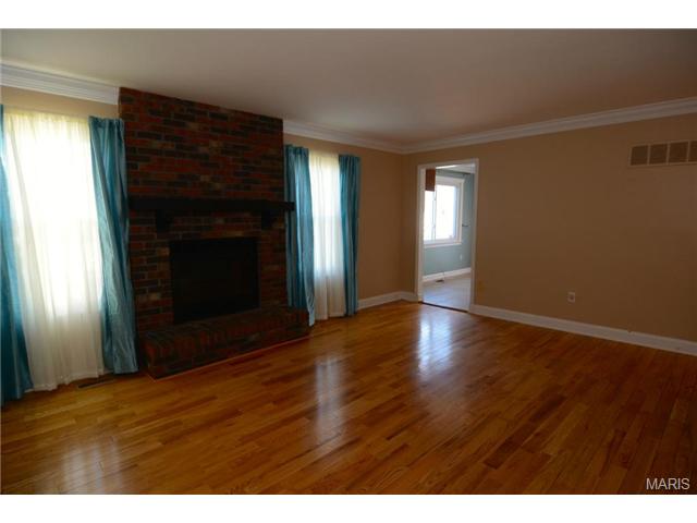 509 Oakton Rdg, Ballwin, MO 63021 photo 7
