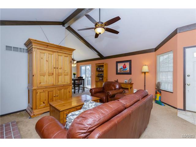166 Cascade Circle Dr, Ballwin, MO 63021 photo 3