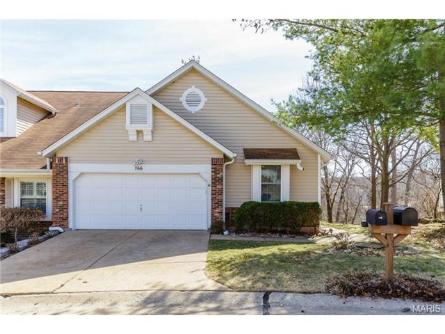 166 Cascade Circle Dr, Ballwin, MO 63021 photo 1