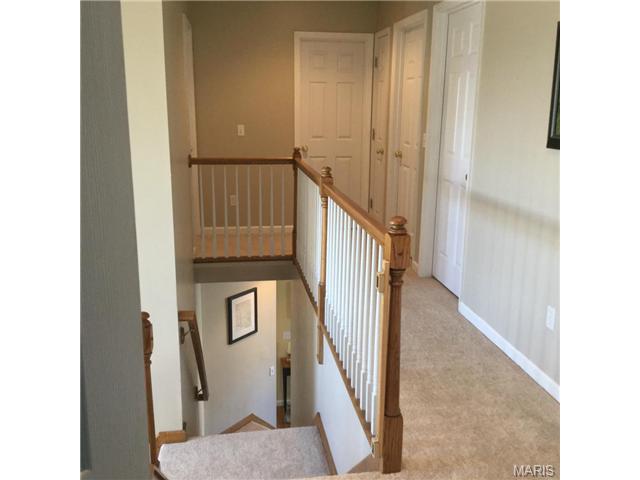 922 Midpoint Dr, O'fallon, MO 63366 photo 19