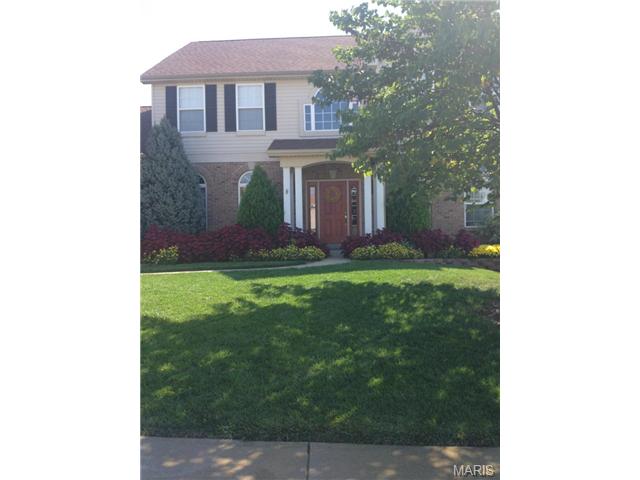 922 Midpoint Dr, O'fallon, MO 63366 photo 1