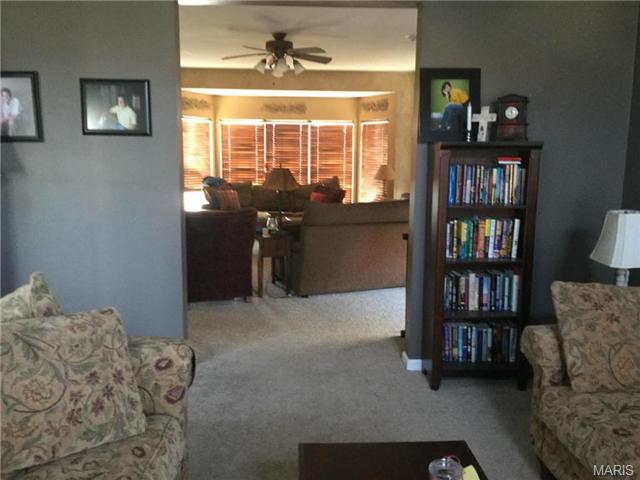 922 Midpoint Dr, O'fallon, MO 63366 photo 6