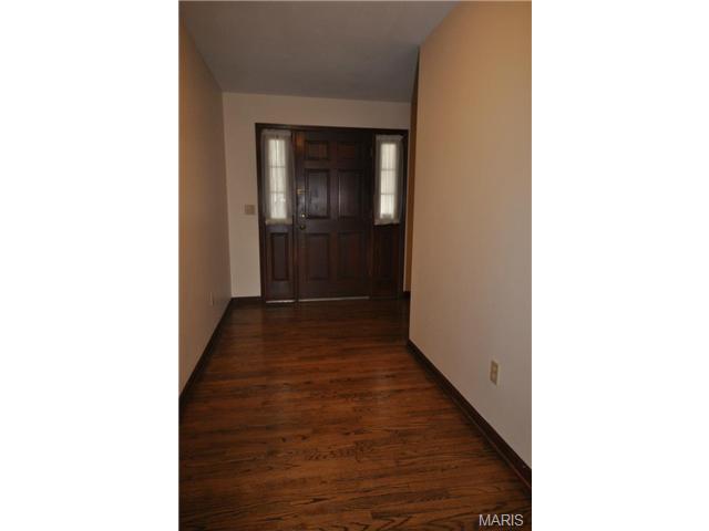 4 Hawk Forest Ct, Defiance, MO 63341 photo 7