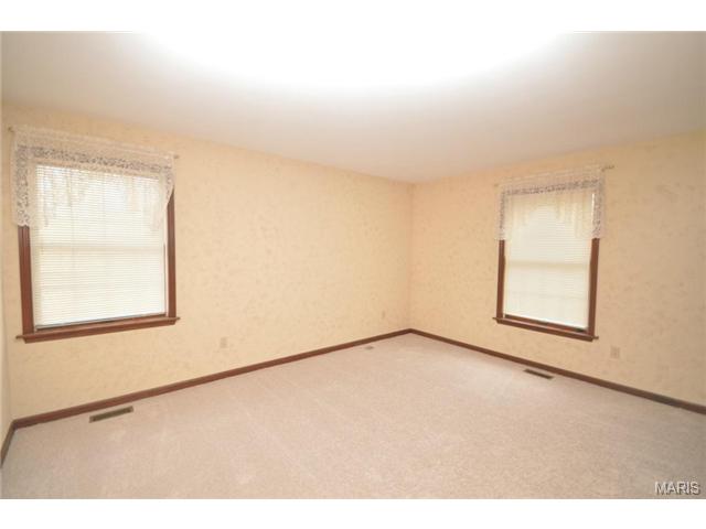 4 Hawk Forest Ct, Defiance, MO 63341 photo 14