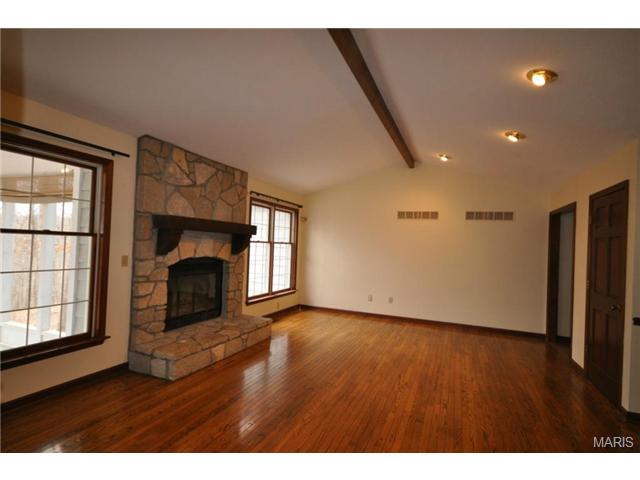 4 Hawk Forest Ct, Defiance, MO 63341 photo 8