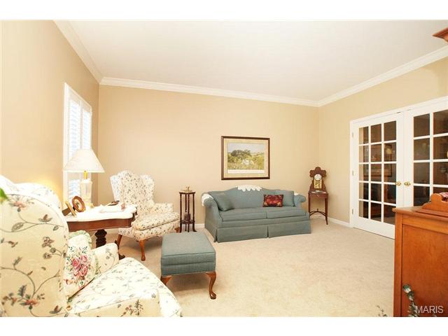 625 Arbor Haven Dr, Ballwin, MO 63021 photo 5