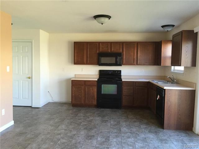 5578 Wavecrest Cir, Cottleville, MO 63304 photo 11