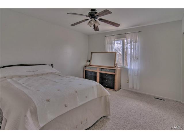 271 Glandore Dr, Ballwin, MO 63021 photo 27