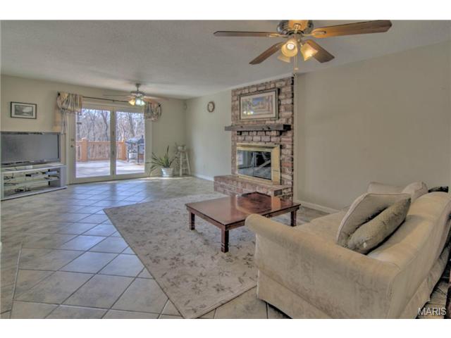 271 Glandore Dr, Ballwin, MO 63021 photo 16