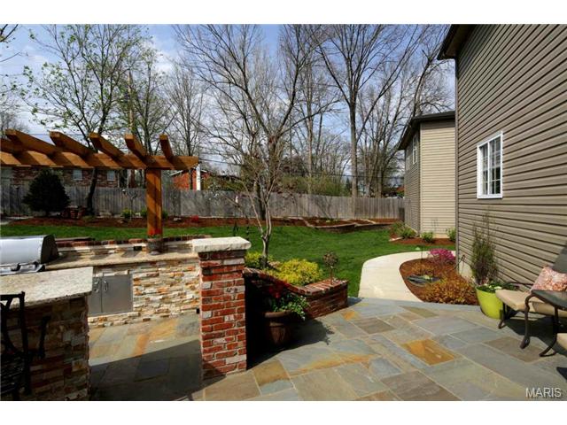 237 Dickens Farm Ln, Ballwin, MO 63021 photo 36