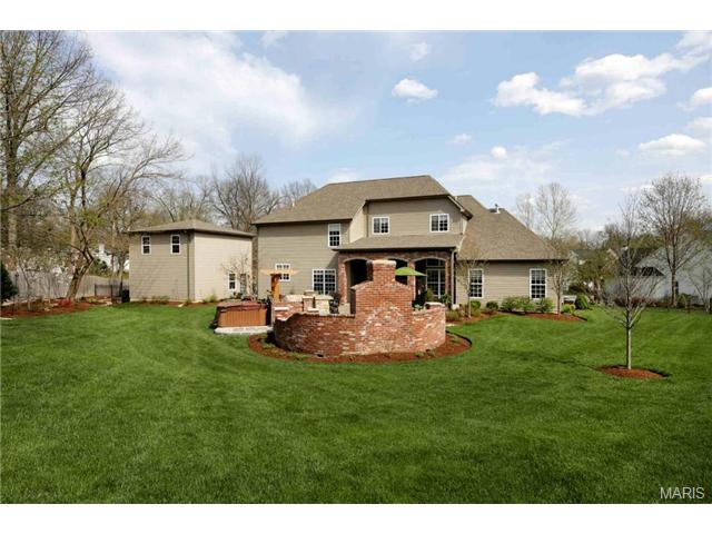 237 Dickens Farm Ln, Ballwin, MO 63021 photo 43