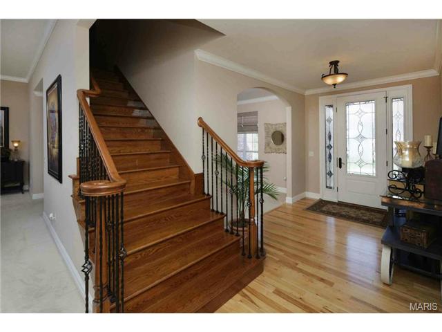 237 Dickens Farm Ln, Ballwin, MO 63021 photo 11