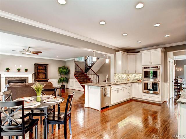 9 Enfield Rd, Olivette, MO 63132 photo 13