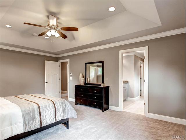 9 Enfield Rd, Olivette, MO 63132 photo 15