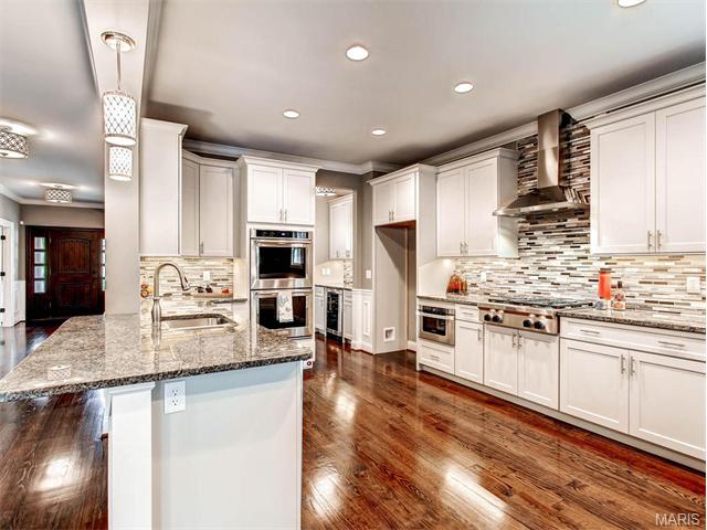 9 Enfield Rd, Olivette, MO 63132 photo 9