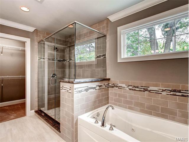 9 Enfield Rd, Olivette, MO 63132 photo 17