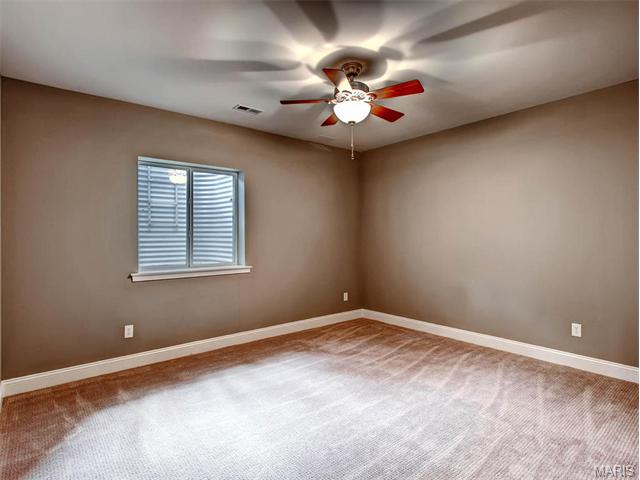9 Enfield Rd, Olivette, MO 63132 photo 24