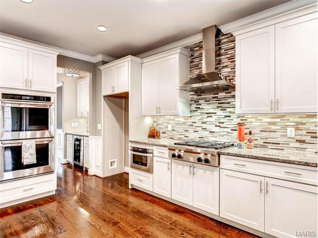 9 Enfield Rd, Olivette, MO 63132 photo 10