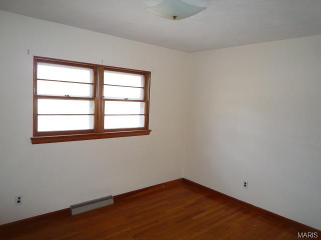 5 Rolling Hills Dr, Black Jack, MO 63033 photo 8