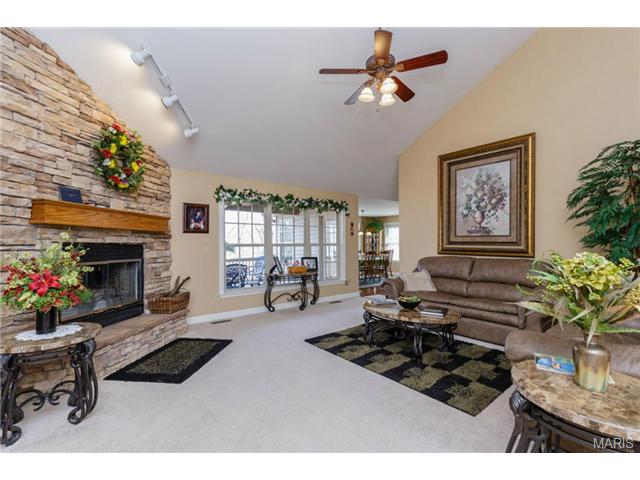 10 Hawk Forest Ct, Defiance, MO 63341 photo 8
