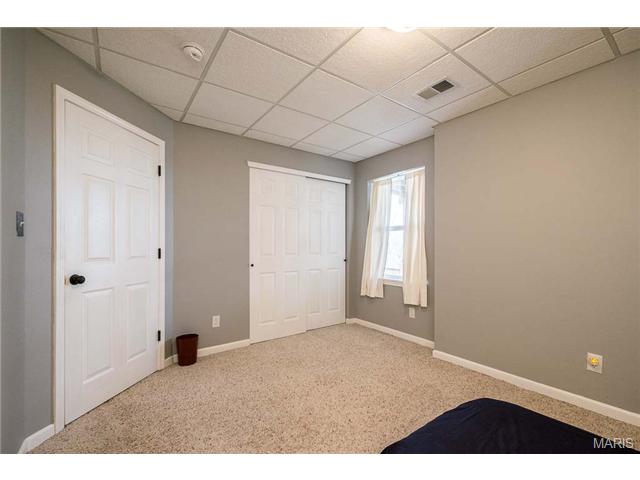 1032 Stone Spring Ct, Eureka, MO 63025 photo 24