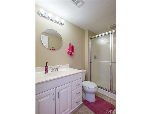 1032 Stone Spring Ct, Eureka, MO 63025 photo 25