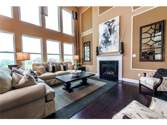 2 Hawthorne Cir, O'fallon, MO 63366 photo 11