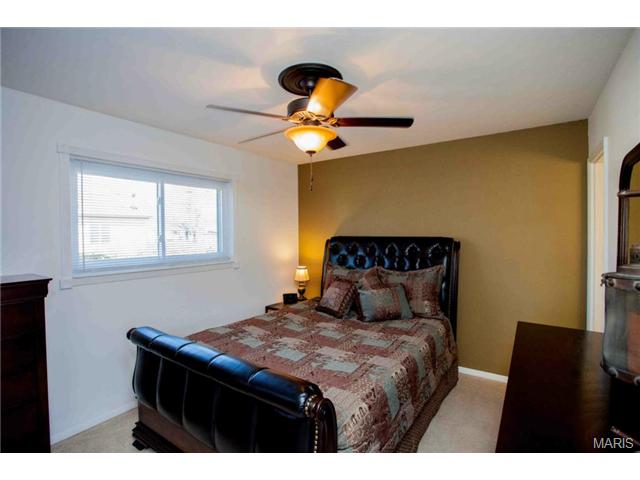 403 Allen Dr, O'fallon, MO 63366 photo 7