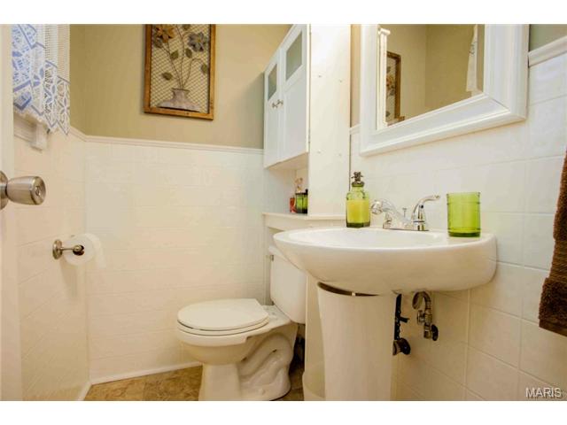 403 Allen Dr, O'fallon, MO 63366 photo 8